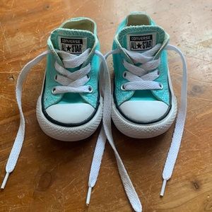 Aqua Converse Sneakers Sz 4